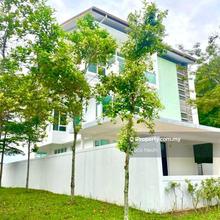 Ambrosia Kinrara Residence 3 Storey bungalow c/w lift