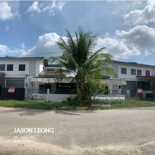 1.5 Storey Semi-D Factory Adjoining factory@ Pengkalan Industrial 