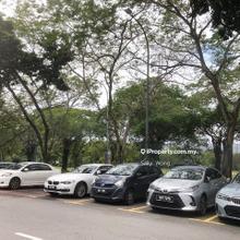 Main Road Frontage Kota Kemuning 4 storey Bigger Lot
