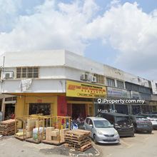 20 x 100 / Hot Commercial Area ( 2 Storey Shop ) Segambut Pusat 