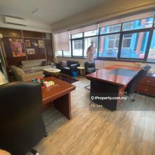 Spacious & practical layout ideal for office, easy access to main road