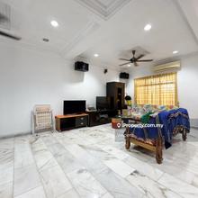 Batu Belah Double Storey Corner Lot House Klang