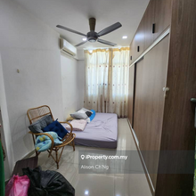 Fully renovated with 2 car parks 
