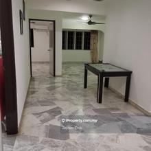 Pandan Lake View Apartment At Pandan Perdana (Lake view mid floor)