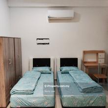 Near Lrt Station, Only 1 Bigger Middle Room and Share 2 bathroom