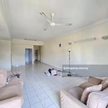 Below Market - Future MRT 3 - Partial Furnished - 1400sf - 4r2b 