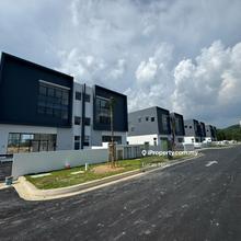 Brand New /  Meranti Jaya Puchong Factory for Rent