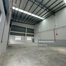 Freehold Single Storey Semi D With 2 Storey Office