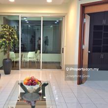Low floor. Pool view. Well kept