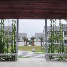 Terrace house for Sale