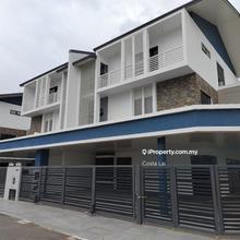 Low density gated guarded semi D for sale in Kuching