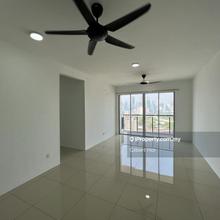 Below market price, KLCC view, 2 carpark, high floor, urgent sale