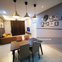 D'Festivo Luxurious Condominium 