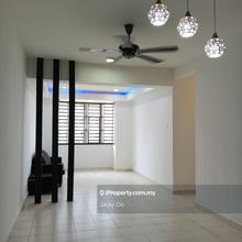 Nusa Perdana @ Gelang Patah 3 bedroom partial furnished middle floor