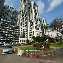 D'Summit Residences Kempas For Sale