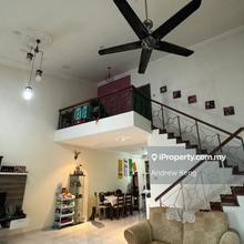 Perling Jalan Sutera Biru 1.5 Storey Terrace 22x85 Renovated Freehold