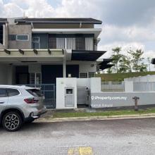 Superlink Corner Lot 2-Storey Bandar Ainsdale For Sale! (Facing Open)!