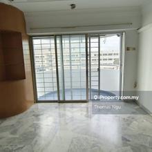 Corner lot with 2 balcony