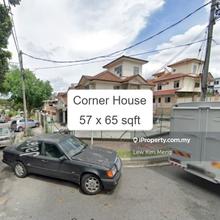 Corner Unit / Saujana Damansara 2.5sty