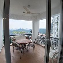 Nicely fully furnished 3 bedroom unit