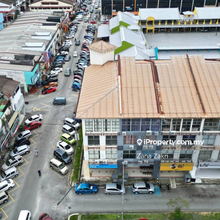 Melawati Square Corned Shop Lot 4 Storey 