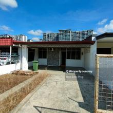 Single Storey Terrace House For Rent at Urat Mata Kuching