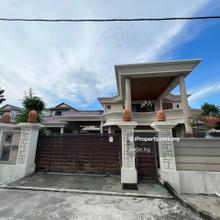 Two and Half Storey Bungalow in Hargreaves Circle, Greenlane Penang