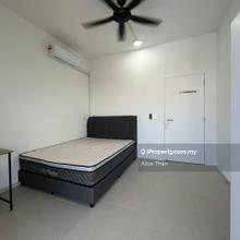 Sqwhere sungai buloh medium room for rent