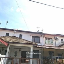 Below market price Double storey terrace for sell @Batu Berendam !!