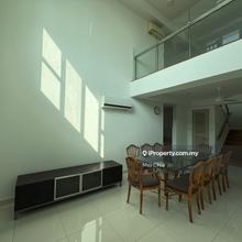 Duplex unit at Temasya 8, short walk to LRT stations, matured township