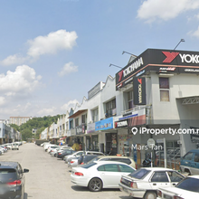 Adjoining Unit / Hot Area ( 1.5 Storey Link Factory ) Seri Kembangan 