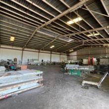 Well maintained unit, Ready to move in