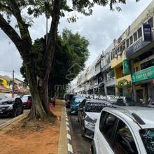 3 Storey Shops ttdi, Tmn Tun Dr Ismail, Freehold w high demand area