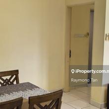 Short walk to MRT station and the curve ikea 3room2b2carparking