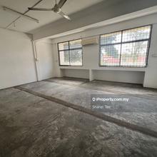 Taman intan 3 storey shoplot for rent 