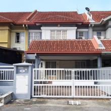 Beautiful Home Renovated Extended Well Kept Value Buy Home
