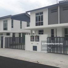 Semi D at Klang For Rent