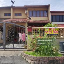 Double storey house Tmn Bukit Aman gated guarded kuchai sri petaling 