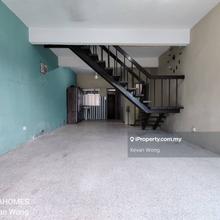 Taman Sri Gombak Fasa 2 Landed Terrace House Facing Field Basic Cheap