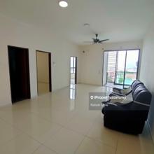 Suria Putra Bukit Rahman Putra Freehold 2 parking Pool View