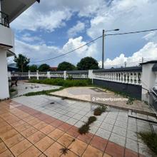 Spacious corner lot house for sale