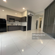 Damansara Perdana 3.5 storey Terrace house for Rent