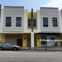 Double Storey Shoplot ROI 5.4% at Alor Gajah nr Machap
