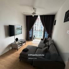 Lakefront Residence Specialist with Many units on Hand