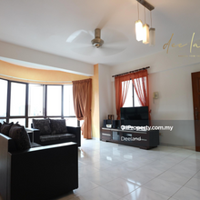 Twin Tower Condominium For Rent in Tanjung Bungah