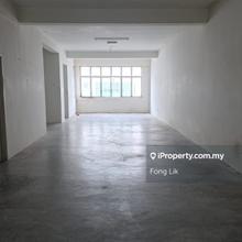 4 Storey Shop Lot -Facing main road 