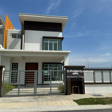 Fully Furnished Corner Double Storey House  