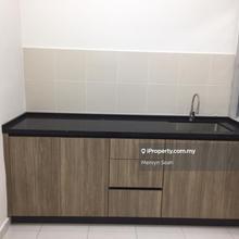 Mahsuri sqaure 1129 Sf 2 Car Park Mid Floor Renovated Unit Worth Deal