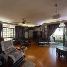 Prestigious living @ Diamond Villa condominium,Tanjung Tokong, Penang.