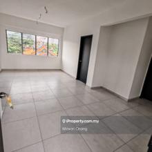 Jelutong apartment 
